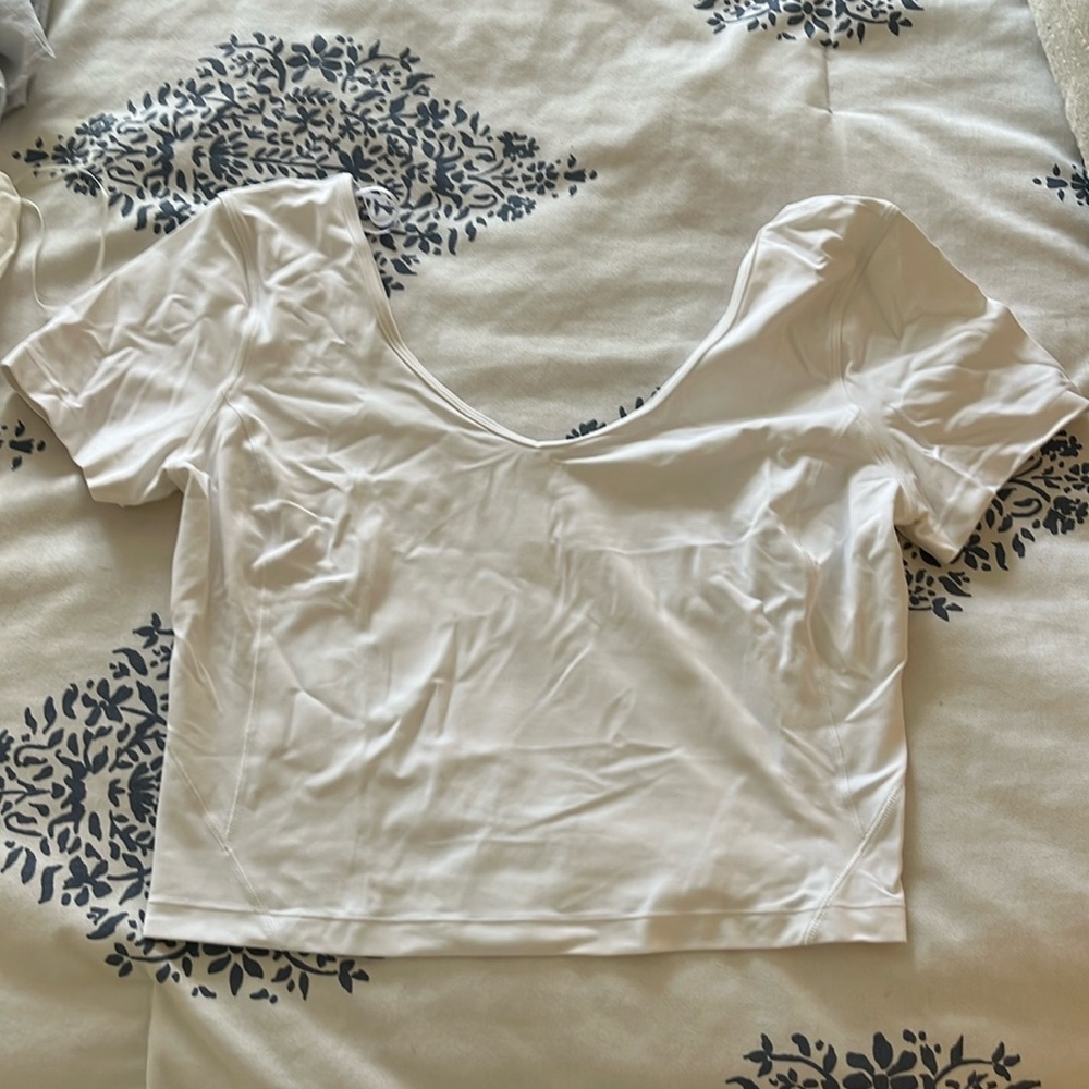 Lululemon align tee, white